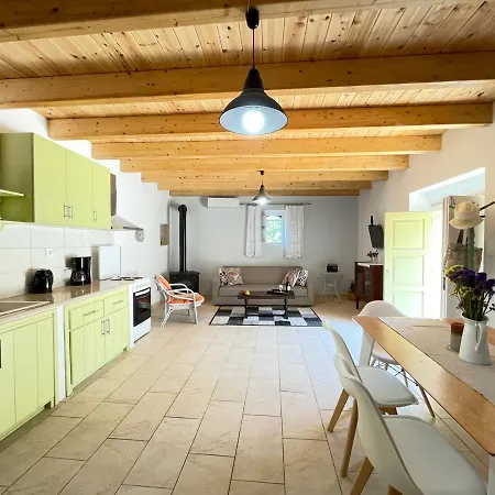 בית נופש Ariti'S House *