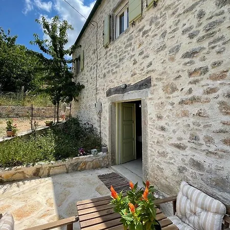 Ariti'S House * Peritheia